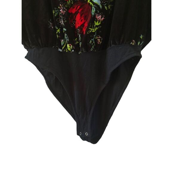 Free People Intimately Floral Dolman Sleeve Velvet Bodysuit Black Medium - Picture 3 of 9